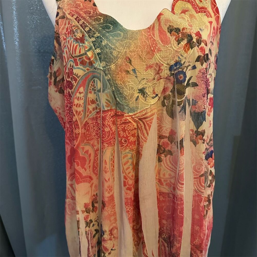 Floral Mushka by Sienna Rose Women’s  XL Cream Sleeveless, Knit Standard